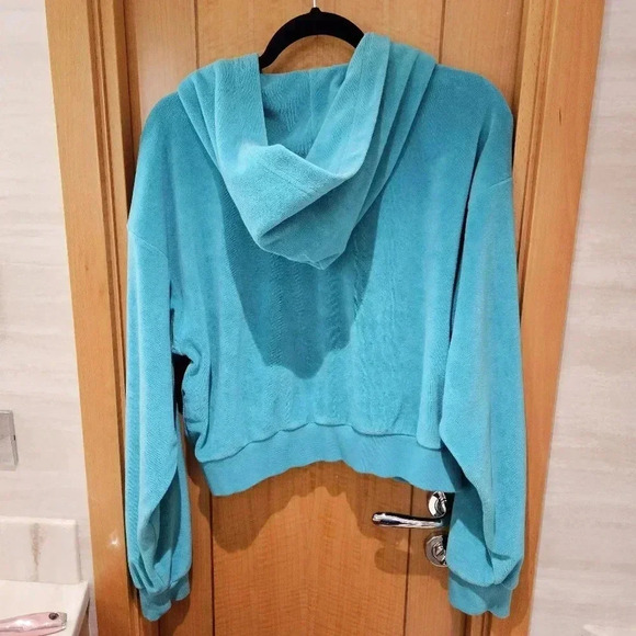 Aritzia TNA Boyfriend Terry Zip Up Aqua Size Medium - Picture 3 of 10